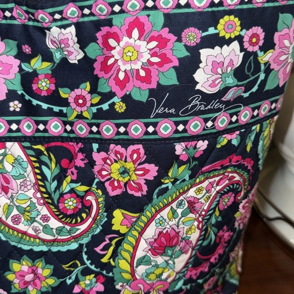 ☀️Sale☀️ Vera Bradley Petal Paisley Tote - Picture 4 of 6